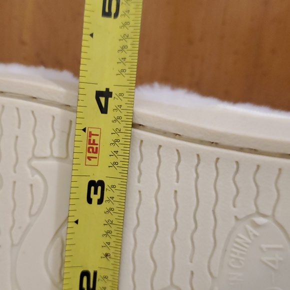 Bride Slippers - Picture 10 of 10